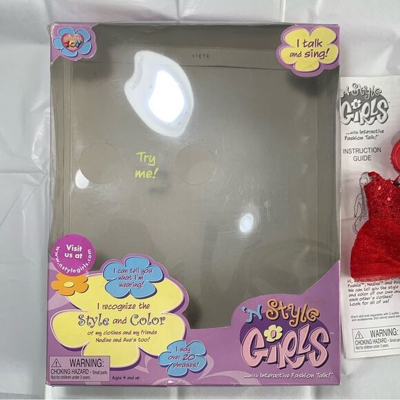 ‘N Style Girls Fuschia Y2K Interactive Fashion Doll - Picture 8 of 13